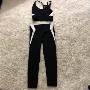 Monday Active Sports Bra and Leggings set